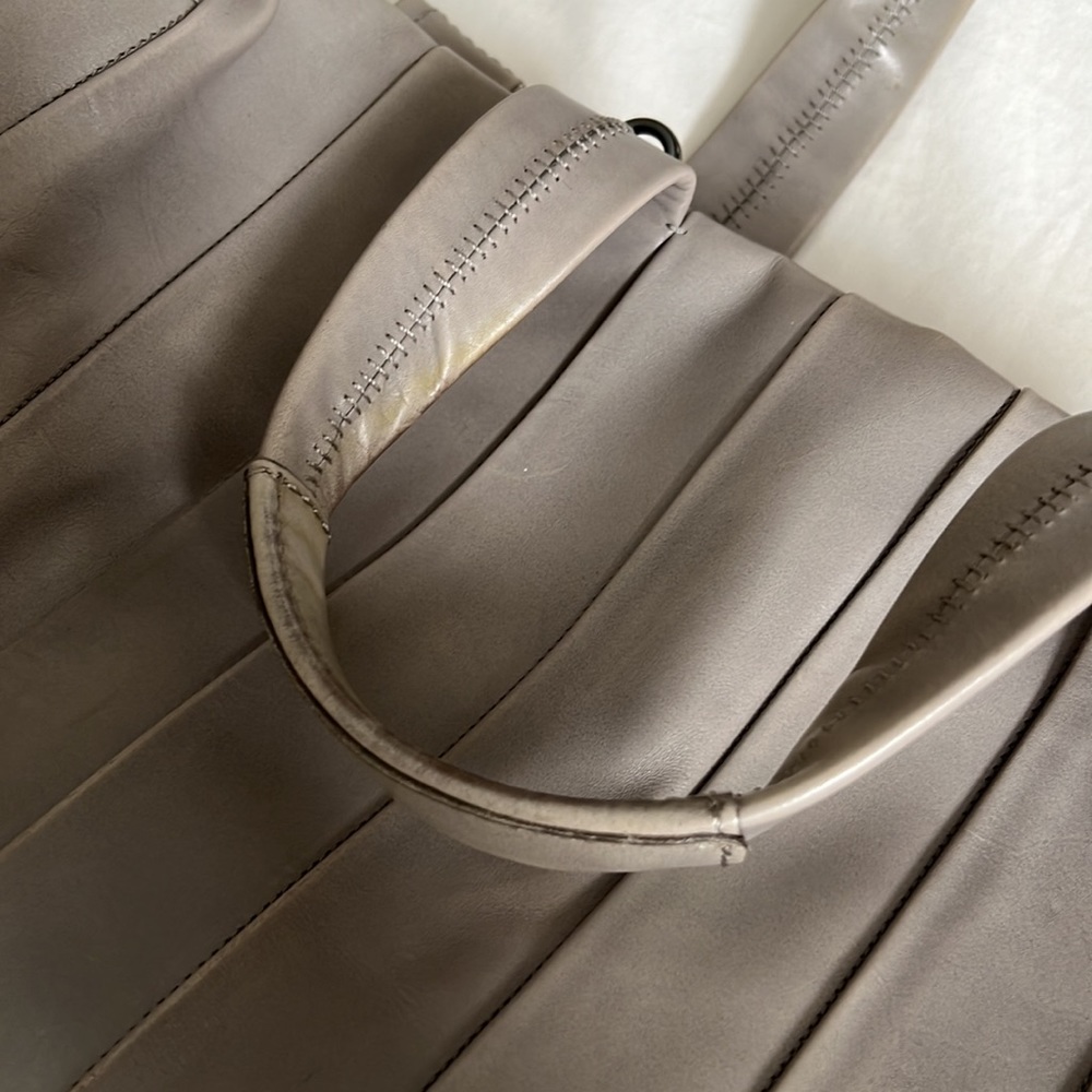 Reed Krakoff gray bag - Picture 2 of 5